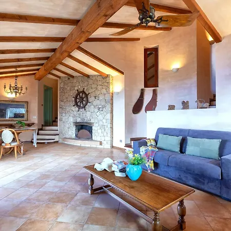 בית נופש Il Nido By Interhome *